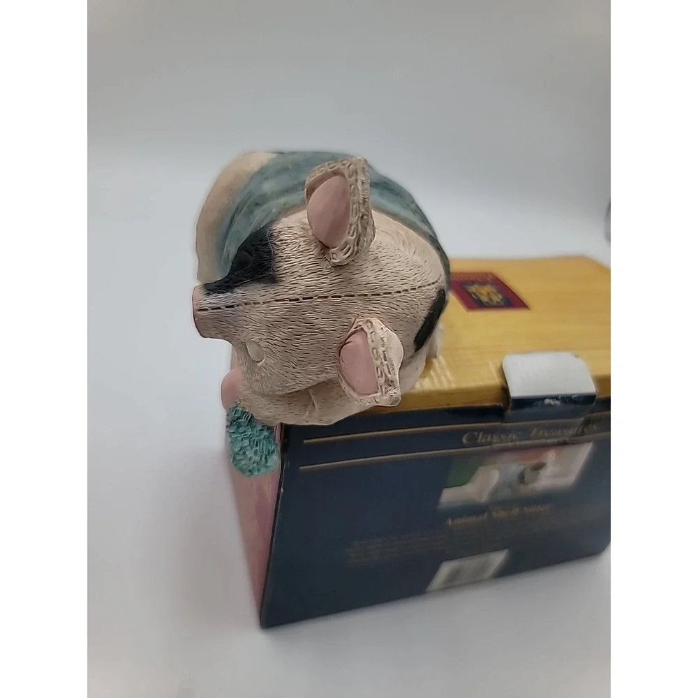 VTG Musical Pig on the Shelf Hanger (Close To You) Resin Musical‎ Shelf Sitter